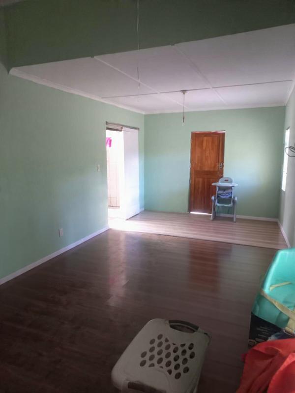 4 Bedroom Property for Sale in Balmoral Eastern Cape